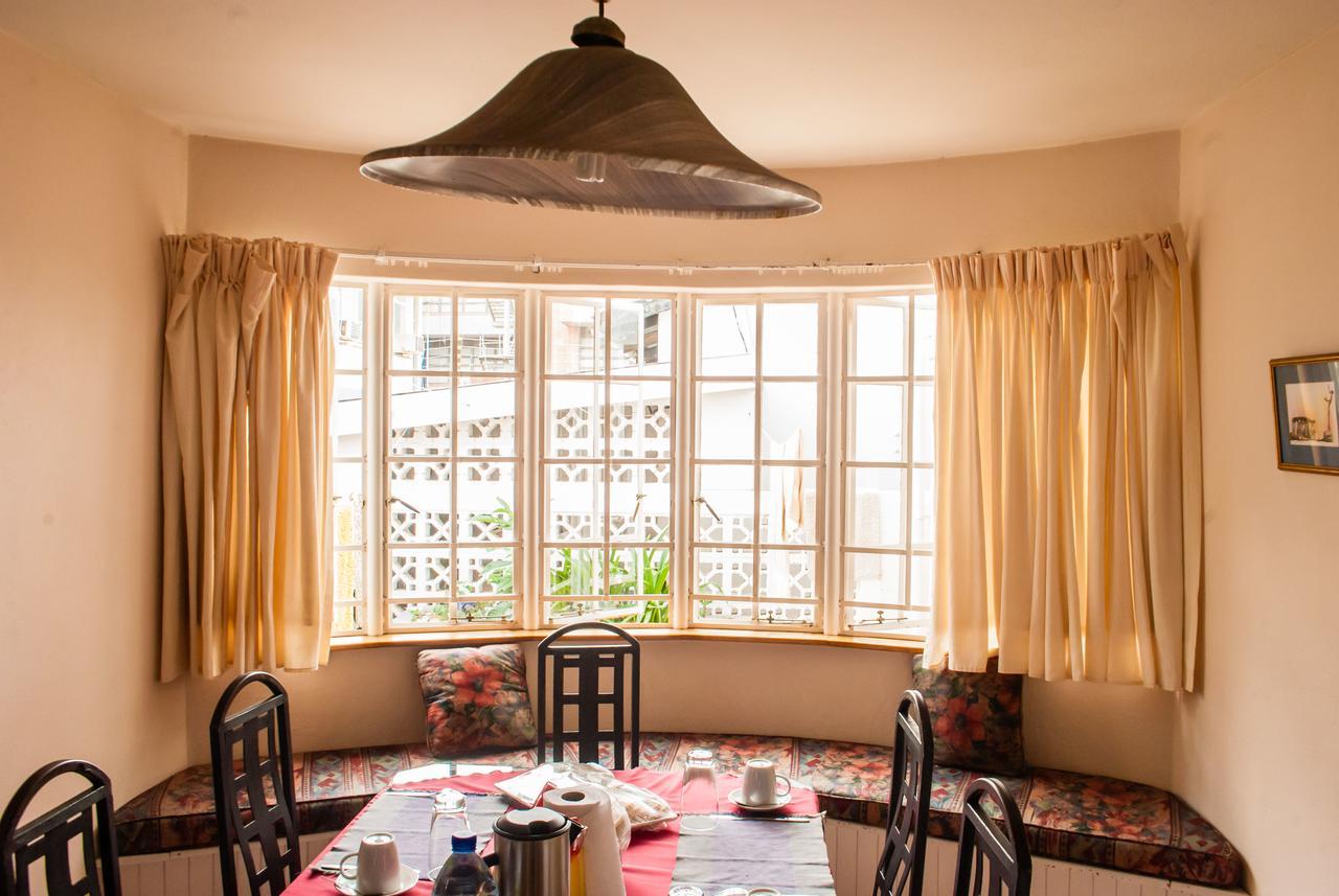 Upperroom Guesthouse มบาบาเน ภายนอก รูปภาพ